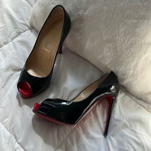 Women’s Christian louboutin